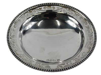 Lot 567 - An Edward VII silver pin dish, with rope twist...