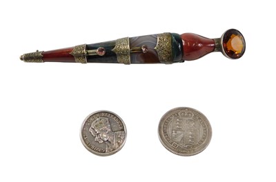 Lot 518 - A Celtic Scottish agate set brooch, 11cm...