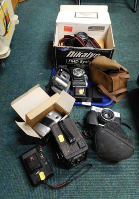 Lot 2223 - Various camera equipment, comprising a Nikio...