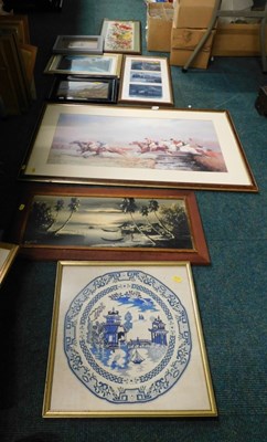 Lot 2263 - Pictures and prints, to include horse racing,...