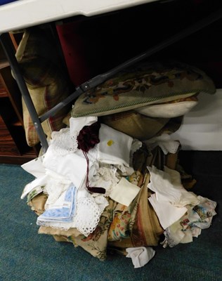 Lot 2251 - Fabrics and throws, doilies and cushions.