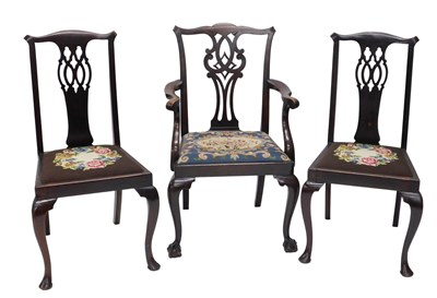 Lot 988 - An associated set of three early 20thC...