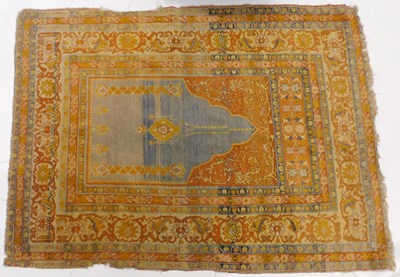 Lot 1019 - A Turkish Sivas prayer rug, with typical...