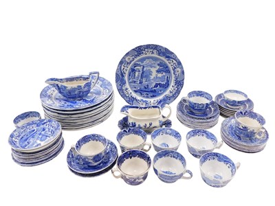 Lot 273 - A Copeland Spode Italian pattern part dinner...