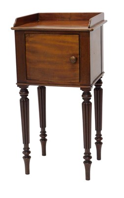 Lot 944 - A 19thC mahogany pot cupboard, the square top...