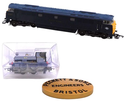Lot 74 - A Hornby 00 gauge steam locomotive, Peckett...