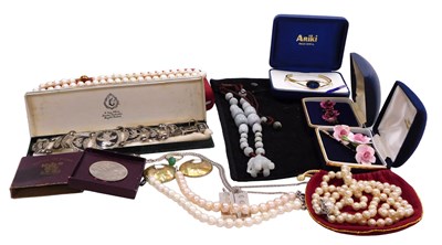 Lot 121 - Silver and costume jewellery, including two...