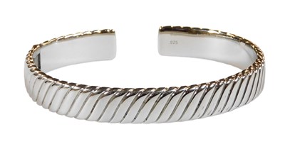 Lot 338 - A Hoxton silver torc bangle, of S fluted...