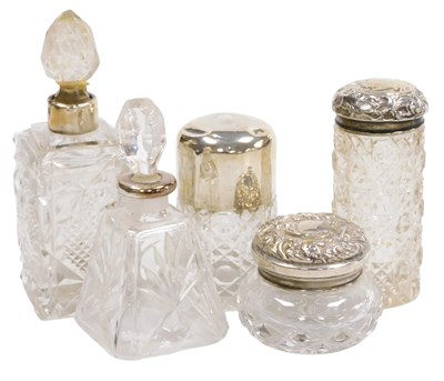 Lot 407 - A group of Edwardian and later cut glass scent...