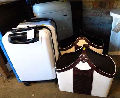 Lot 1150 - Two Enrico Benetti suitcases, together with a...