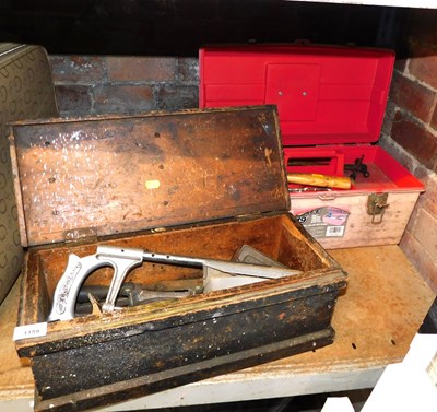 Lot 1159 - A stained pine toolbox, 47cm wide, together...