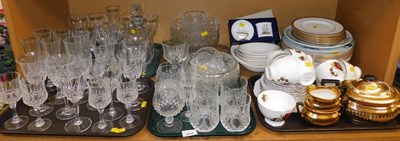 Lot 2030 - Glassware, to include a decanter, various...