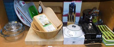 Lot 2051 - Kitchenalia, to include Salter digital scales,...