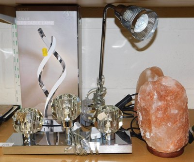 Lot 2109 - Lighting, to include two Himalayan salt lamps,...