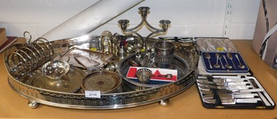 Lot 2110 - Plated wares and other metalware, to include a...