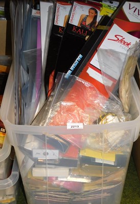 Lot 2213 - A quantity of human and synthetic hair...