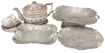 Lot 549 - An early 19thC Crown Derby porcelain teapot...