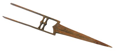 Lot 572 - An Indian Katar dagger, with a cast iron hilt,...