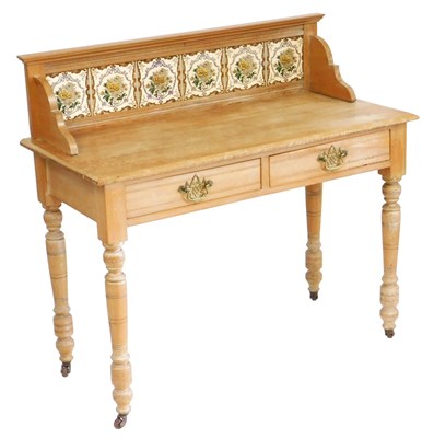 Lot 680 - A Victorian satin walnut washstand, with a six...