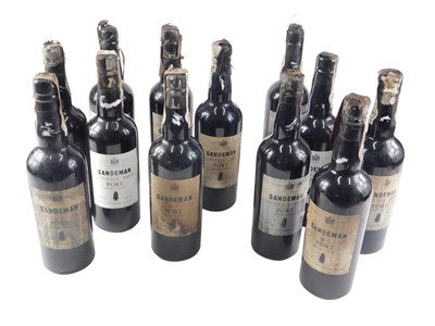 Lot 262 - A crate of Sandeman vintage port, dated 1963....