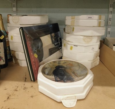 Lot 2020 - A quantity of Franklin Mint Heirlooms...