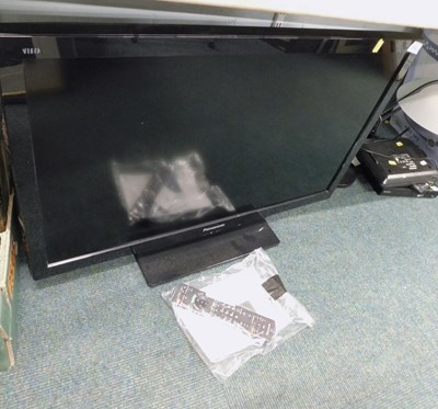 Lot 2044 - A Panasonic Viera 32 inch flat screen...