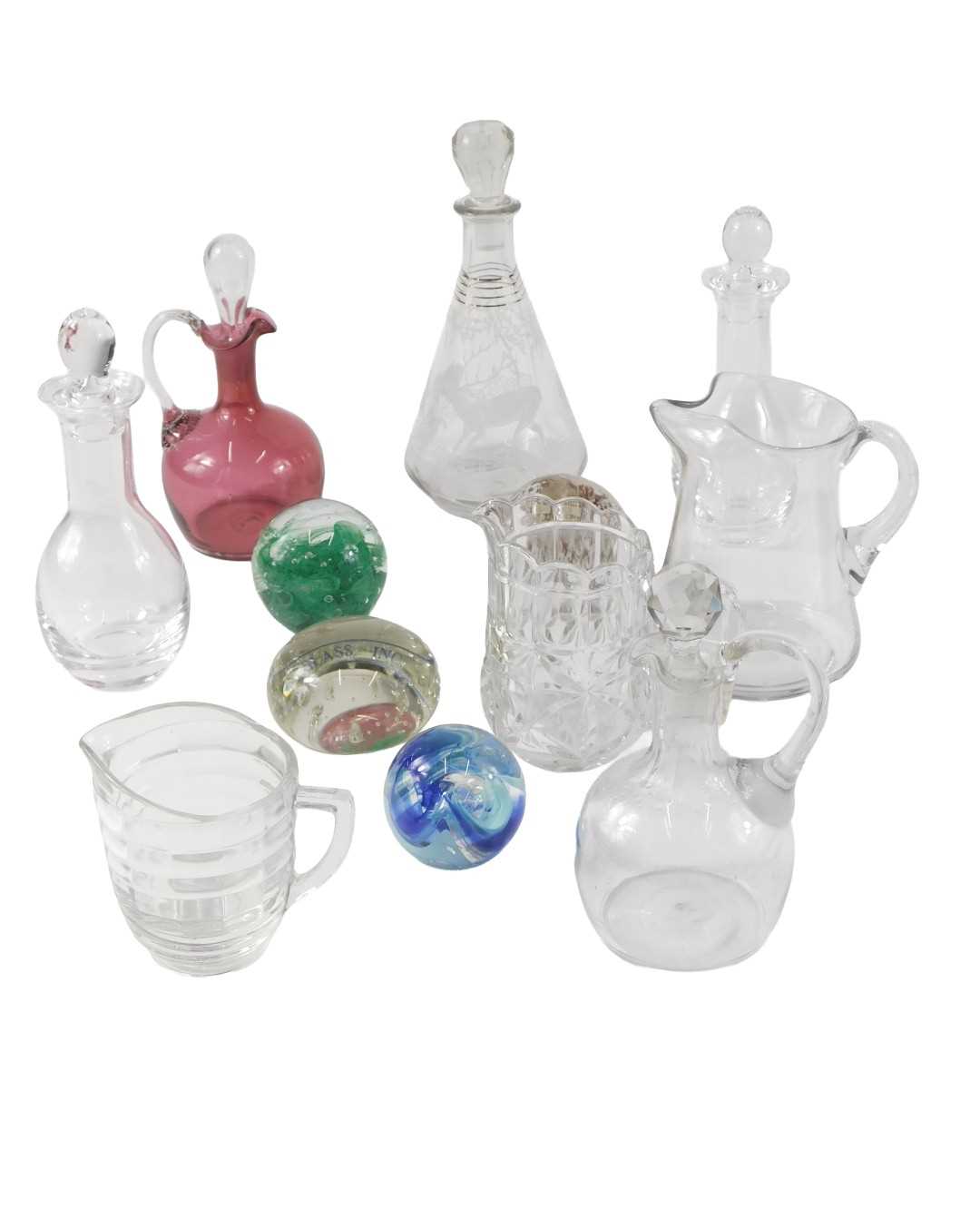Lot 232 - A collection of glass, comprising a