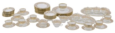 Lot 236 - A Wedgwood Gold Florentine pattern part tea...