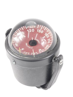 Lot 192 - A Plastimo Olympic 135 marine compass.