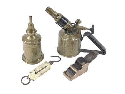 Lot 222 - 20thC wares, comprising a Salters pocket...