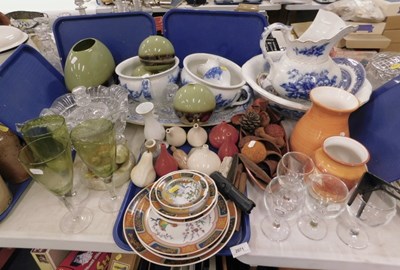 Lot 2071 - Housewares, glassware and ceramics, to include...
