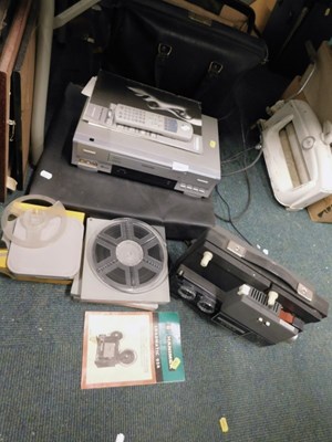 Lot 2083 - A Hanimex Loadmatic 924 reel to reel film...