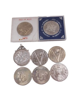 Lot 648 - Collectors crowns, comprising The Borough of...