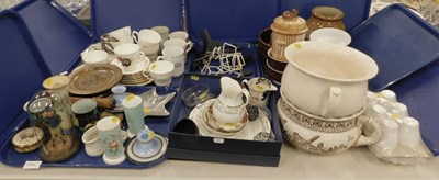Lot 2141 - A Colclough part tea set, to commemorate the...