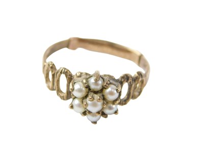 Lot 83 - A 9ct gold seed pearl cluster ring, with...
