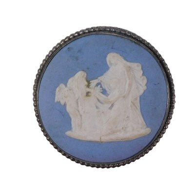 Lot 566 - A Wedgwood blue Jasperware brooch, in a silver...