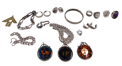 Lot 578 - A group of silver and other...