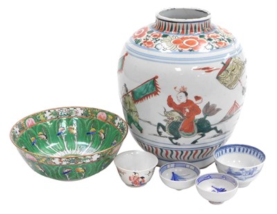 Lot 65 - A group of 18thC and later Chinese porcelain,...
