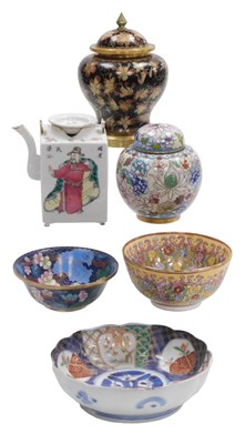 Lot 60 - A 19thC Chinese Qing dynasty famille rose...