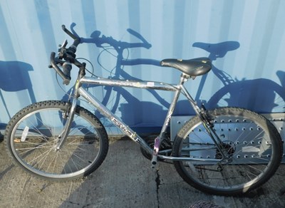 Lot 1644 - An Eagle Cyclone bicycle.