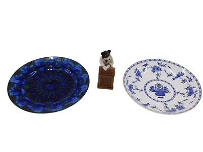 Lot 770 - A Border Fine Arts Going Once dog selling...