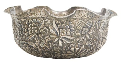 Lot 51 - An early 20thC Indian bowl, with an undulating...