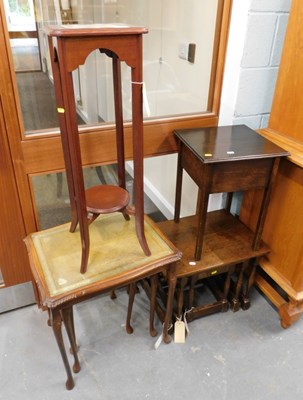 Lot 1514 - A group of furniture, comprising three oak...