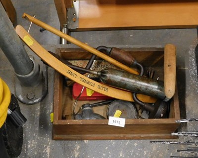 Lot 1673 - A box of handtools, etc., to include oil can,...