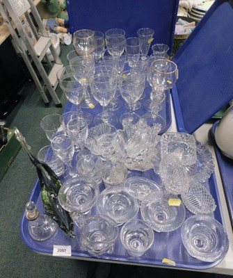 Lot 2097 - A group of assorted glassware, comprising ale...