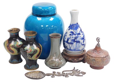 Lot 77 - A group of 19thC and later Oriental ceramics...