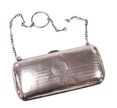 Lot 248 - An early 20thC silver cased evening purse,...