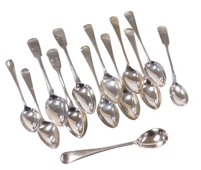 Lot 263 - A group of George IV and later silver Old...