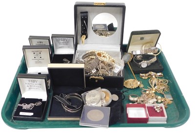 Lot 348 - Silver and costume jewellery, including rings,...