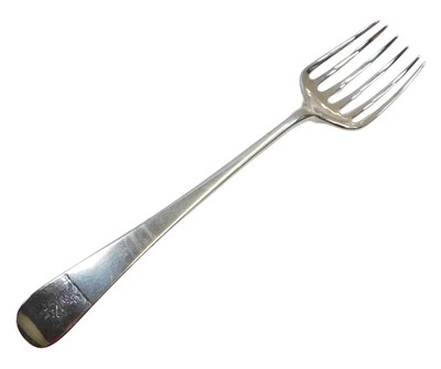 Lot 133 - A Georgian silver six prong Old English...